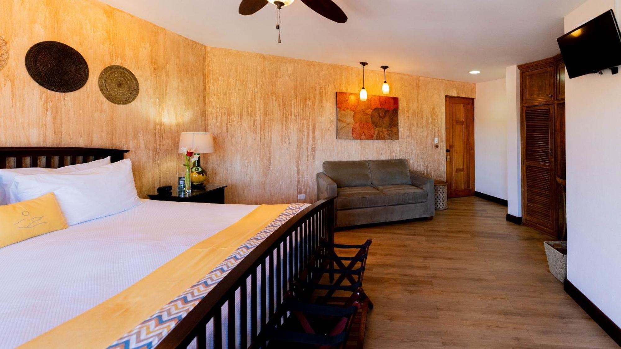 Buena Vista Chic Hotel Pilas Номер фото