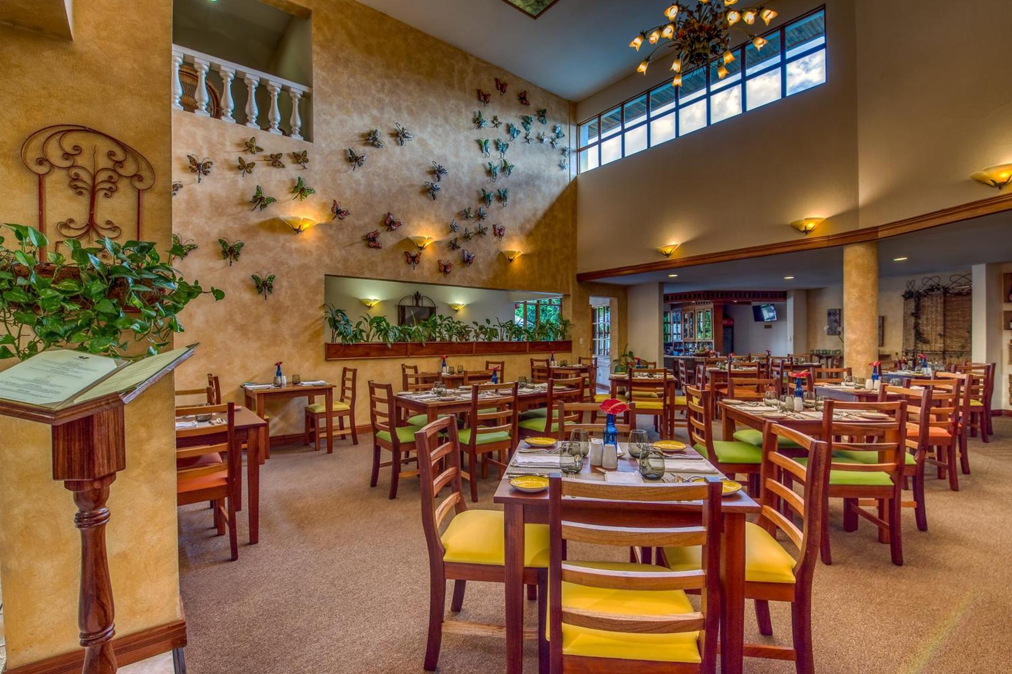 Buena Vista Chic Hotel Pilas Екстер'єр фото